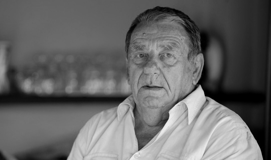 Hokejové nebe přivítalo legendu, zemřel pan Jan Suchý